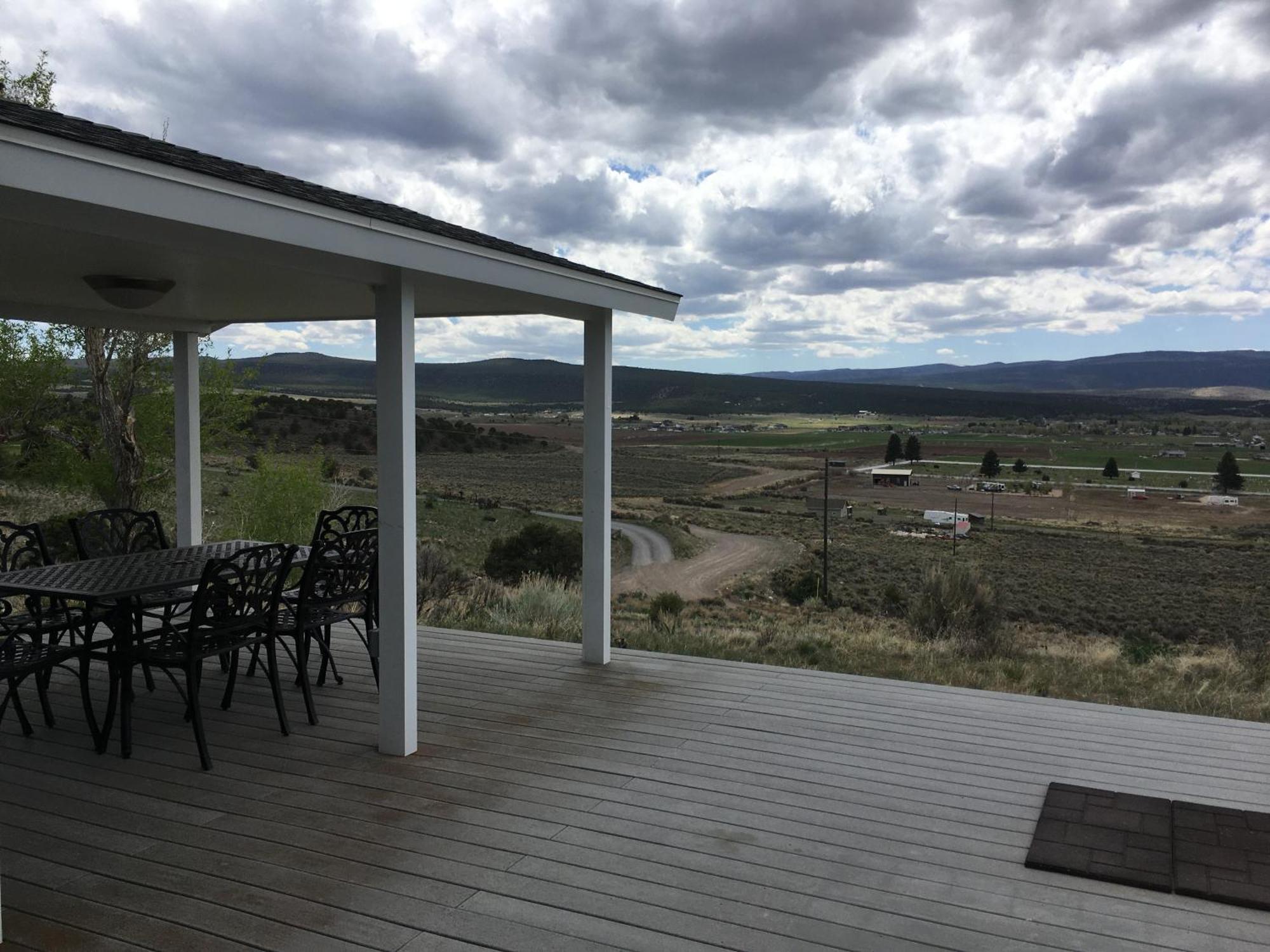 Hilltop Heaven - 5 Star Comfort And Views Пейнгуич Екстериор снимка
